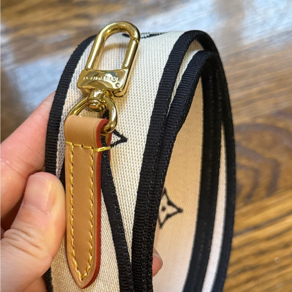 Louis Vuitton Logo Canvas Shoulder Strap Jacquard Wide
